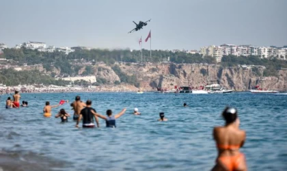 Antalya’da F-16’lardan 100’üncü yıl gösterisi/ Ek fotoğraf