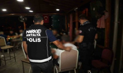 Antalyada kafe ve kıraathane denetimi