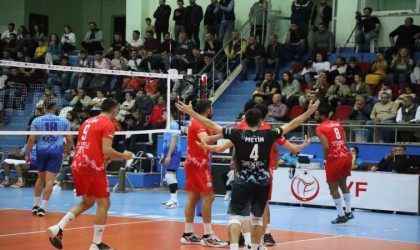 AXA Sigorta Efeler Ligi: Develi Belediyespor 3 - Hatay Büyükşehir Belediyespor: 2