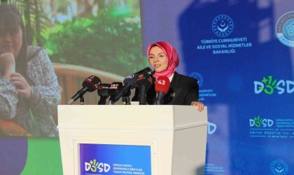 Bakan Göktaş: “Aile odaklı ve bütüncül yaklaşımla sosyal hizmet modelleri geliştiriyoruz”