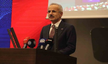 Bakan Uraloğlu: “Eylül ayı ihracatımız 22 milyar 670 milyon dolar”