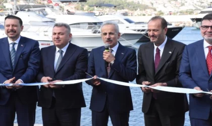 Bakan Uraloğlu: İzmir’i Türkiye yat turizminin başkentine dönüştüreceğiz