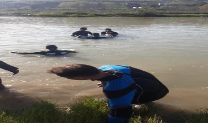 Balık tutmak için gittiği nehirde ölü bulundu