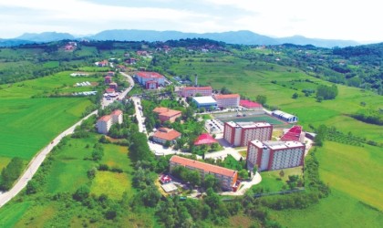 BARÜ, dünyanın en iyi üniversite sıralamasına eşine az rastlanır bir giriş yaptı