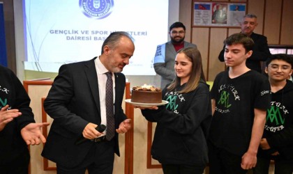 Başkan Aktaştan liselilere altın öğütler