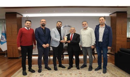 Başkan Büyükkılıça KAYMOStan “teşekkür” plaketi