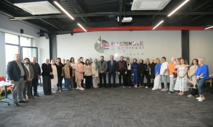 Başkan Özlü, kadın kuaförler ile buluştu