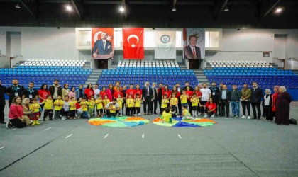 BAYÜ Çocuk Şenliği, futbol turnuvası elemeleri ile ses yarışması elemeleriyle tamamlandı