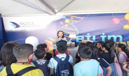 Bilim festivalinde Düzce Üniversitesine yoğun ilgi