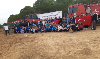 Burhaniyede 100.Yılda 100 fidan dikildi