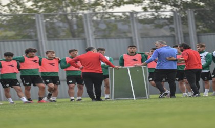 Bursaspor günü çift idmanla tamamladı