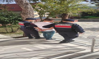 Cezaevinden kaçan suç makinesini jandarma yakaladı