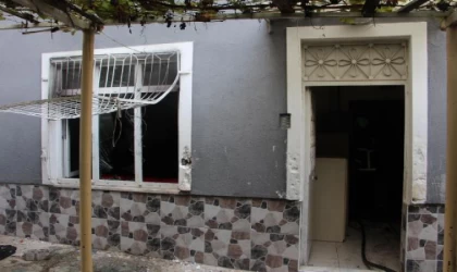 Çocuklar çakmakla oynarken yangın çıkardı; 5 kişi dumandan etkilendi