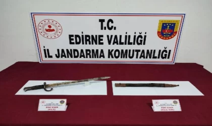 Edirne’de Osmanlı Dönemi’ne ait 150 yıllık kılıç ele geçirildi