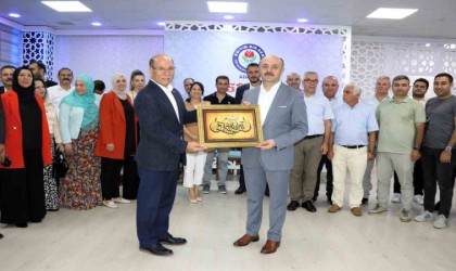 Eylül ayının Türkiye şampiyonu Eğitim-Bir-Sen Adana Şubesi oldu