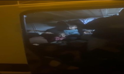 Ezinede 38 kaçak göçmen yakalandı