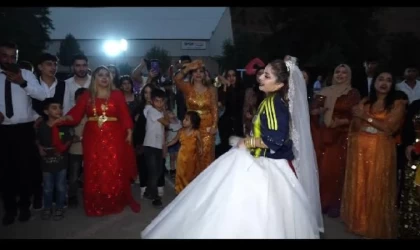 Fanatik damada, gelinden Fenerbahçe formalı sürpriz