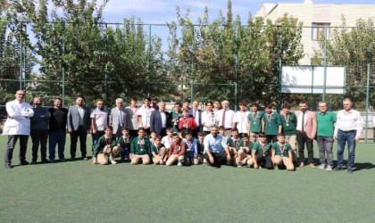 Futbol turnuvasının ödül töreni düzenlendi