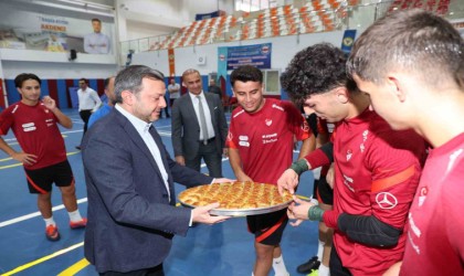 Futsal U19 Milli Takımı Adanada kamp yapıyor