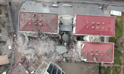 Galeria Sitesi davasında ilk duruşma; sanıktan ’Karot örneklerini usulsüz aldılar’ iddiası