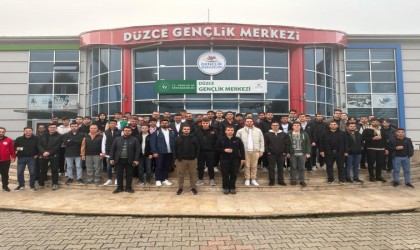 Gençler sabah namazında buluştu