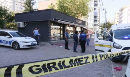 Giyim mağazasına silahlı saldırı: 1 ölü, 1 yaralı