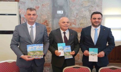 Gölcük ve Başiskelenin turizm rehberleri tanıtıldı