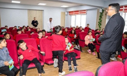 Hakkaride Hayvanları Koruma Günü etkinliği düzenlendi