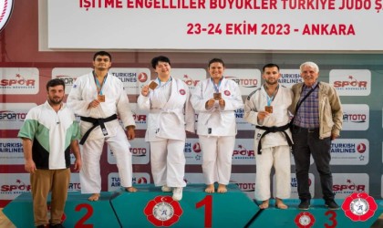 İşitme engelli judoculardan 4 madalya