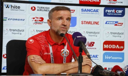 İsmail Serbest: “Kötü giden gidişata dur demek için mücadele edeceğiz”