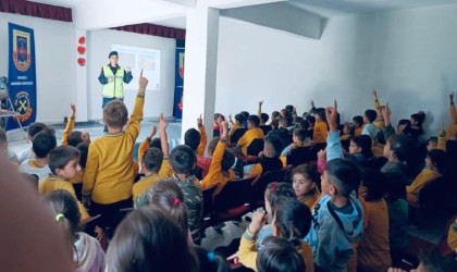 Jandarmadan 395 öğrenciye ‘uygulamalı trafik eğitimi