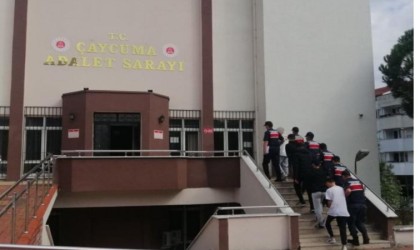 Jandarmanın yakaladığı 5 motosiklet hırsızı tutuklandı