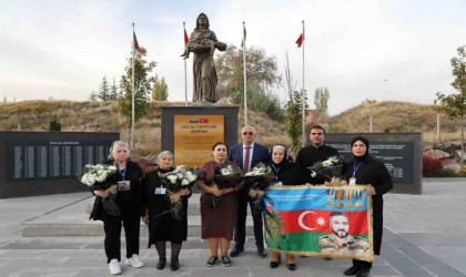Karabağlı şehit annelerinden Başkan Yalçına teşekkür