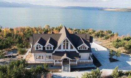 Kars Valiliğinden Kütük Ev yangını açıklaması