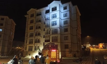 Kastamonu’da, apartmanda çıkan yangın söndürüldü