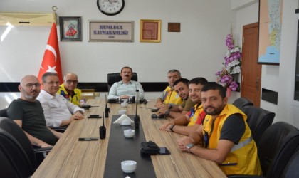 Kaymakamdan amatör telsizcilere malzeme desteği