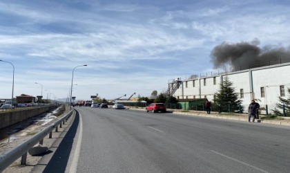 Kayseride fabrika yangını: Ekipler müdahale ediyor