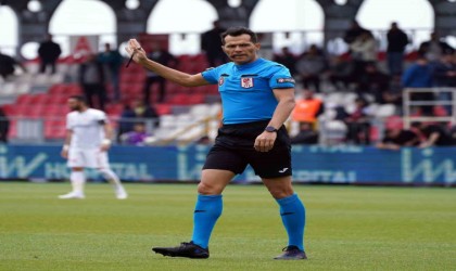 Kayserispor -Rizespor maçını Burak Şeker yönetecek