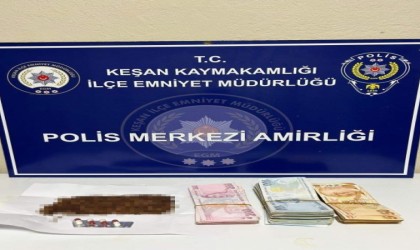 Keşanda polisin aramalarında 24.82 gram uyuşturucu ele geçirildi