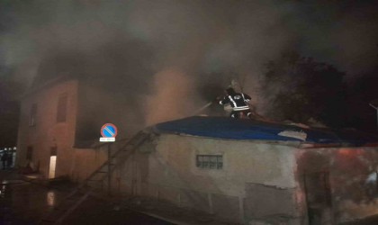 Konyada ev yangını