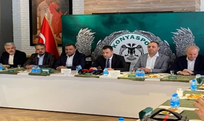 Konyaspor Başkanı Özgökçen: Aykut hocayla çalışmanın uygun olmadığı kanaati oluştu