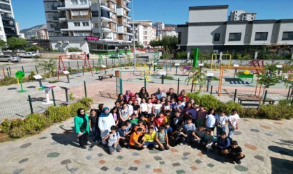 Kozan Bilim ve Teknoloji Parkına öğrencilerden yoğun ilgi