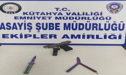 Kütahyada 237 şahıs ve 6 aracın sorgusu, GBT kontrolü ve denetimini yaptı