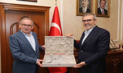 Mahir Ünal: “Şehir Kütüphanesi Samsuna değer katacak”