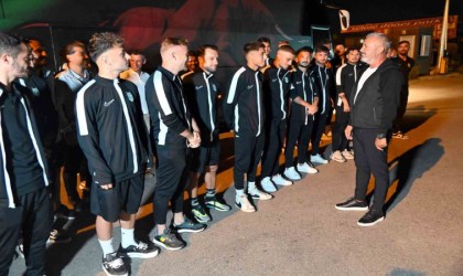 Manavgat Belediyespor sezon öncesi yemekte bir araya geldi