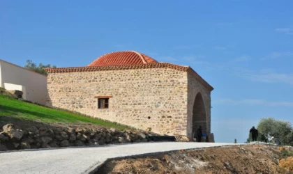 Manisa’nın fethinin sembolü olan mescit, 710 yıl sonra ayağa kaldırıldı