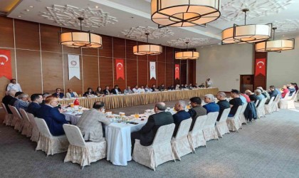 Mardin Valisi basın mensuplarıyla bir araya geldi