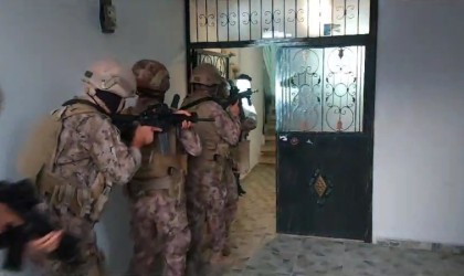 Mersinde tefeci operasyonu: 7 gözaltı