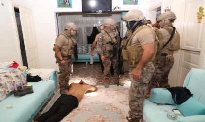 Mersin’de ’torbacı’ operasyonu: 35 gözaltı