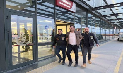 Mesai arkadaşını silahla yaralayan zabıta memurunun yargılandığı dava ertelendi